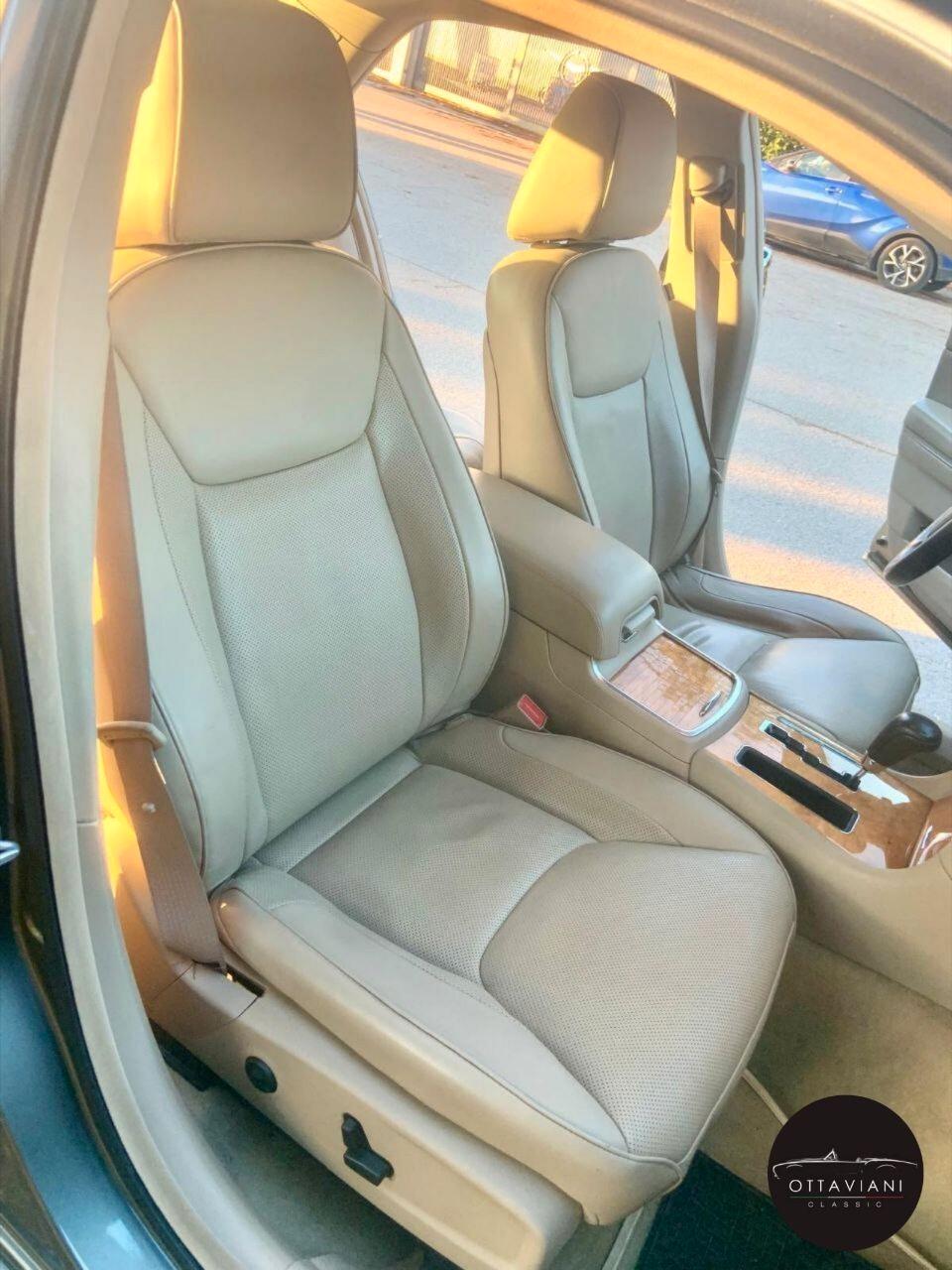 Lancia Thema Top conditions (book service)