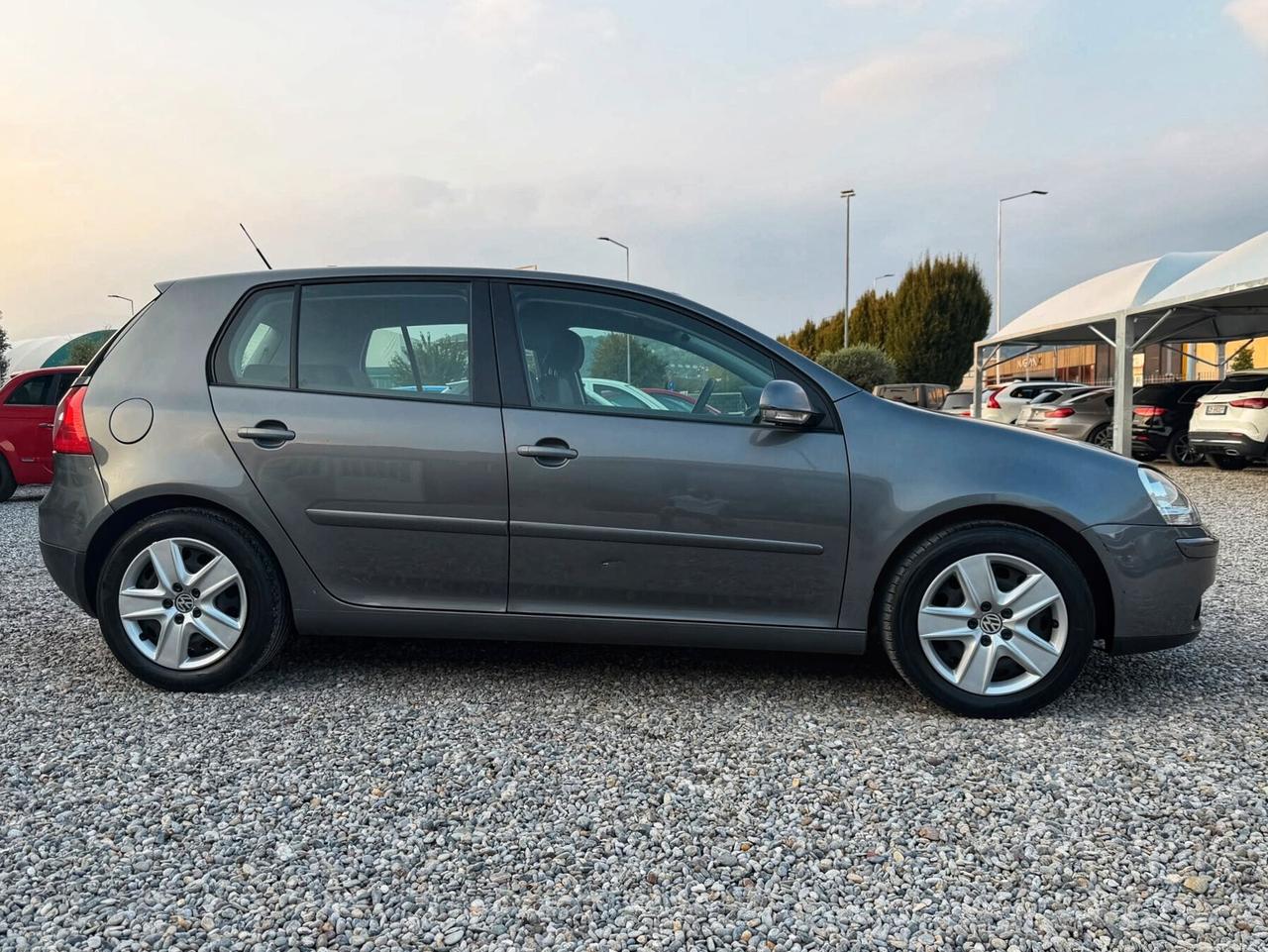 Volkswagen Golf 1.6 5p. Comfortline BiFuel GPL OK NEOPATENTATI