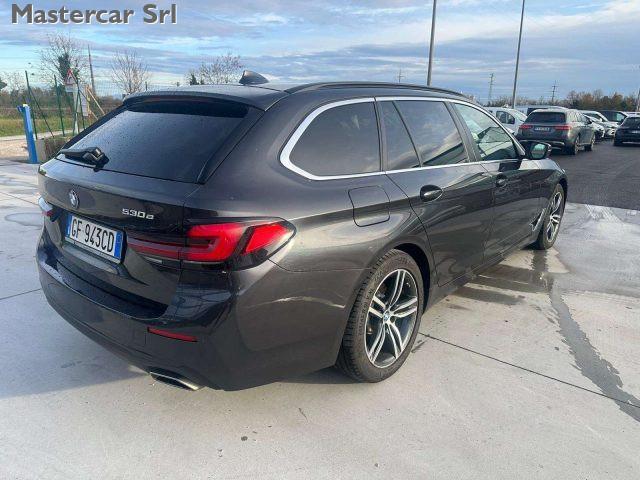 BMW 530 Touring LCI 530e Touring Business auto - GF943CD