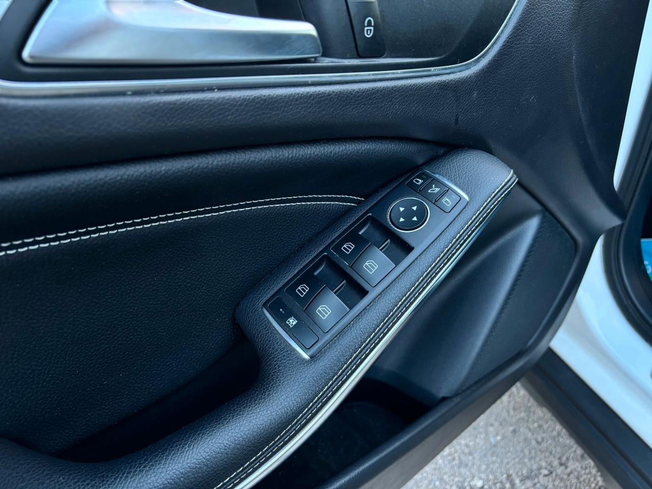 Mercedes GLA 180 d Automatic Sport - 2018