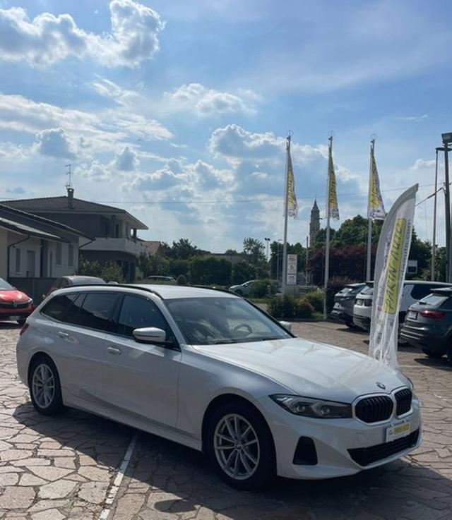 BMW 318 d 48V Touring Business Advantage