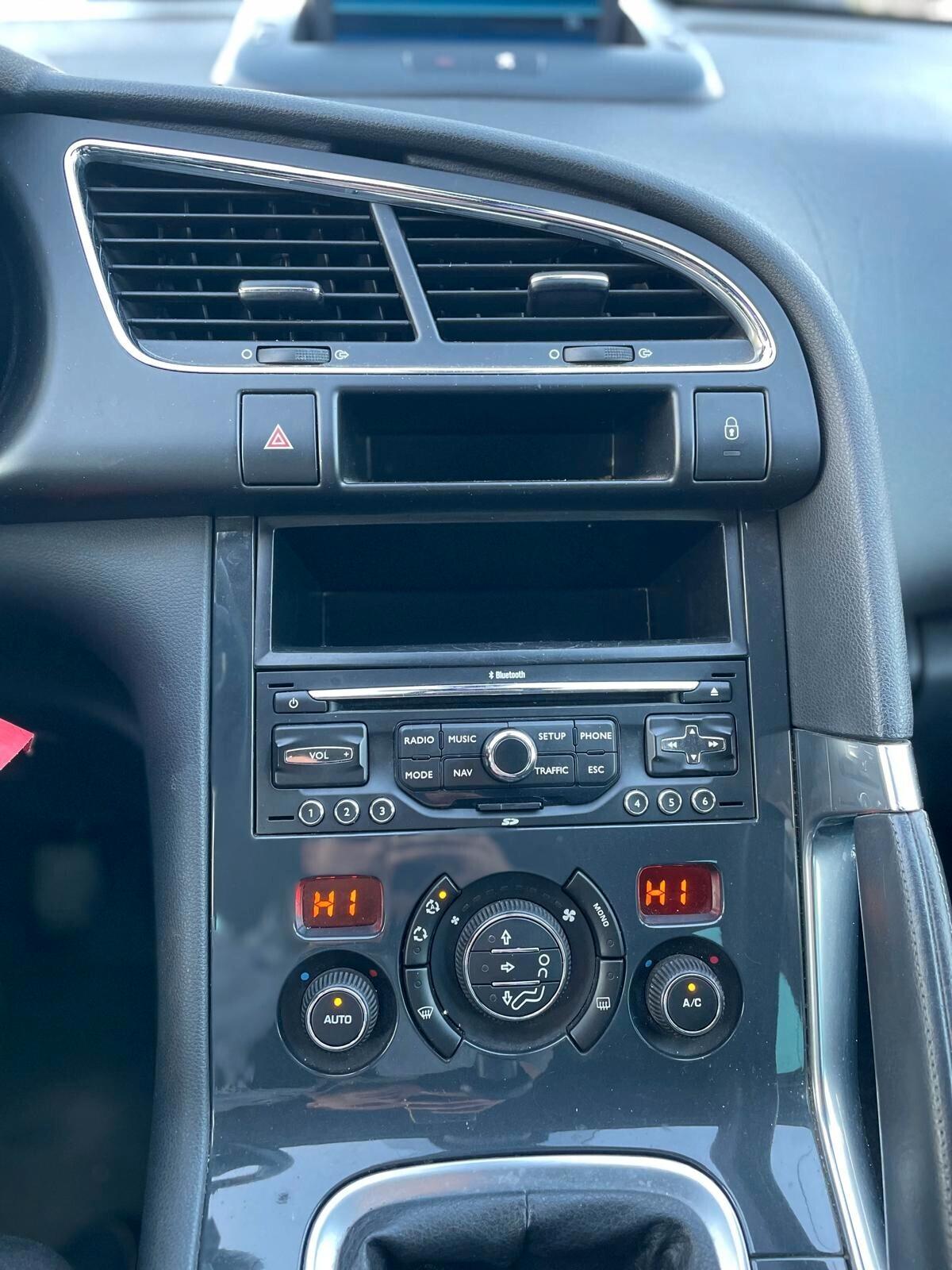 Peugeot 3008 1.6 HDi 110CV Premium