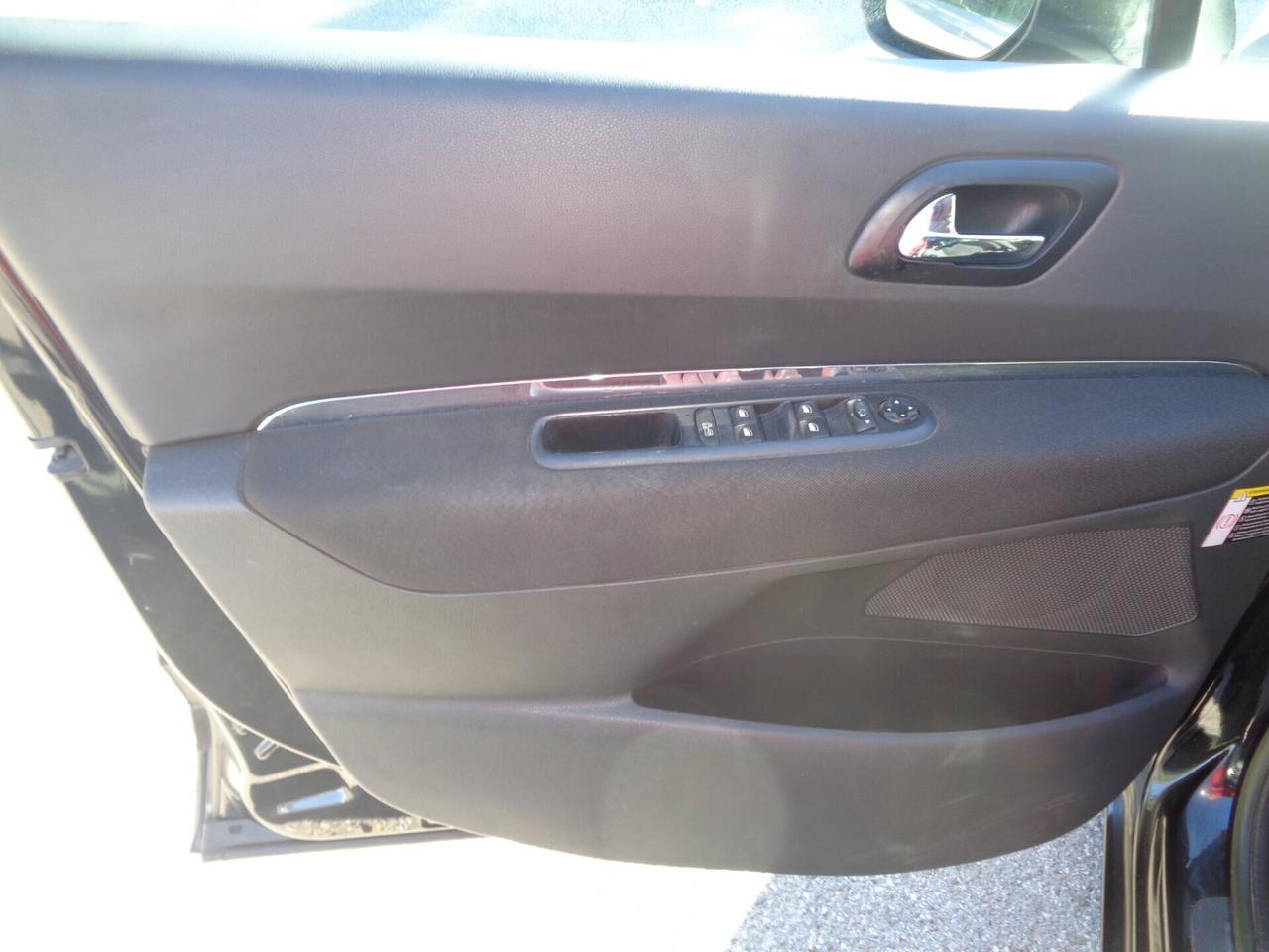 Peugeot 5008 1.6 HDi 112CV 7 posti