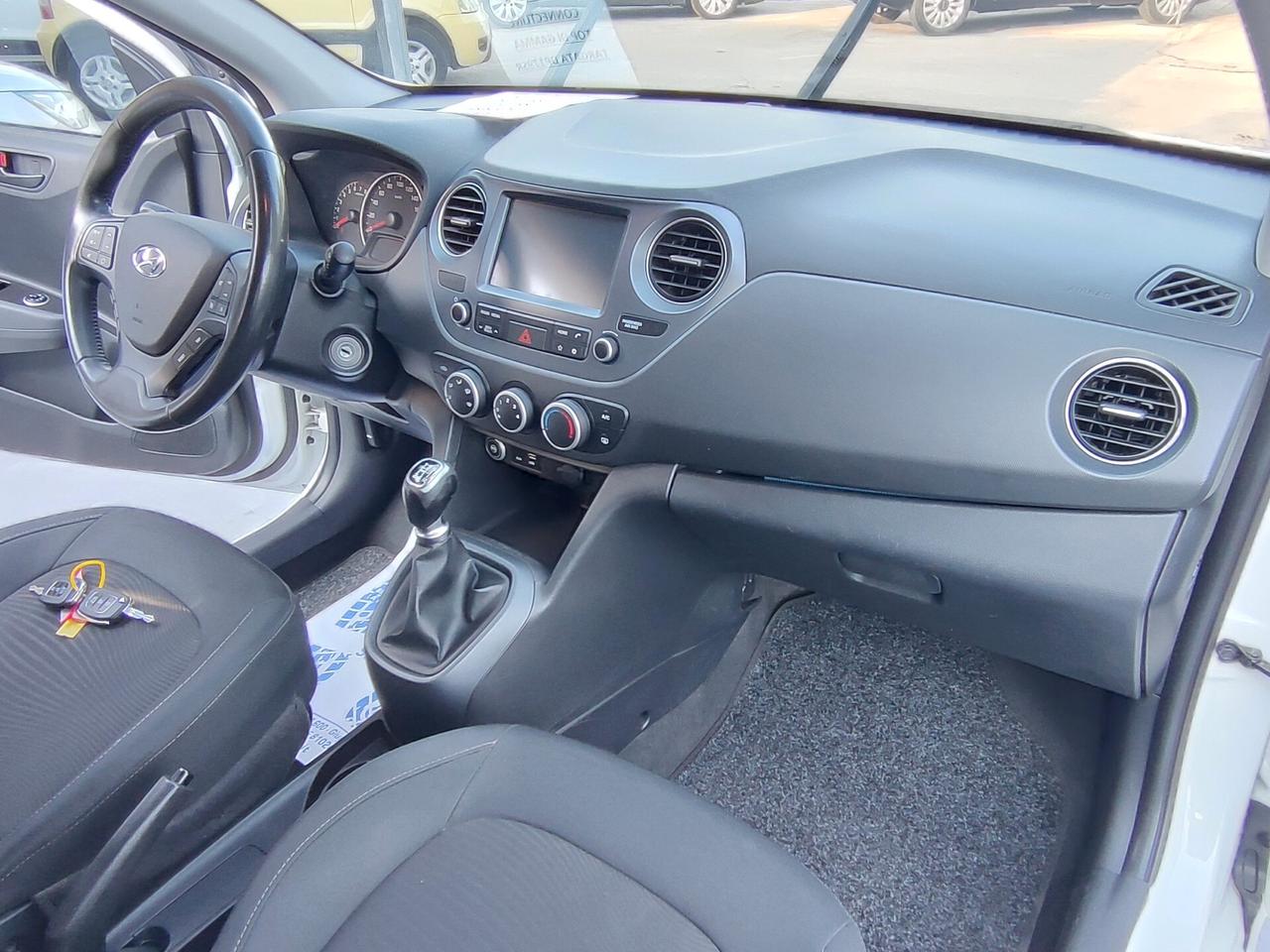Hyundai i10 1.0 BENZINA E GPL DI SERIE Connectline