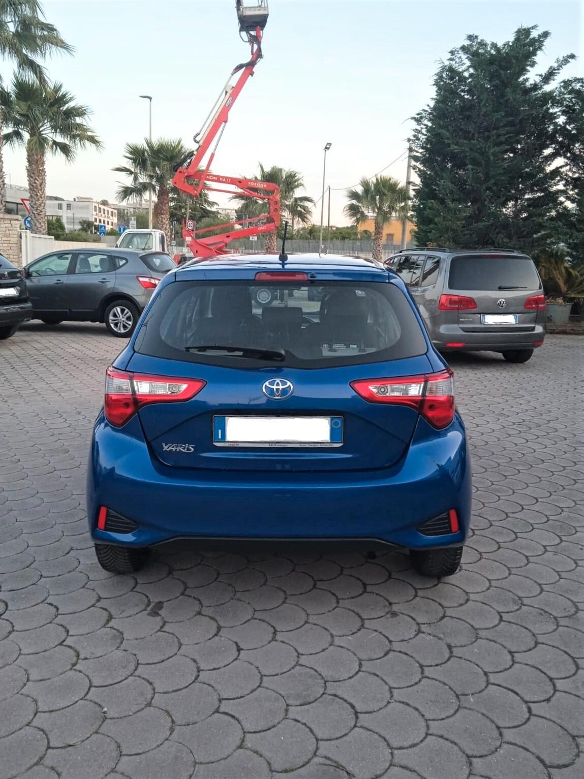 Toyota Yaris-2019