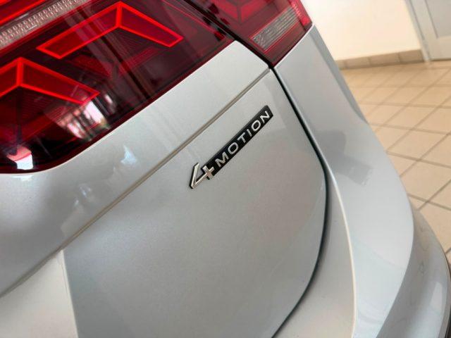 VOLKSWAGEN Tiguan 2.0 TDI DSG 4MOTION R-Line //TETTO//PELLE/LED