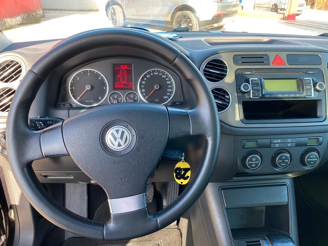 Volkswagen Tiguan 2.0 16V TDI DPF Sport & Style (18°)