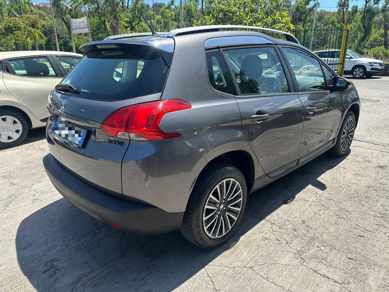 Peugeot 2008 BlueHDi 120 S&S Allure