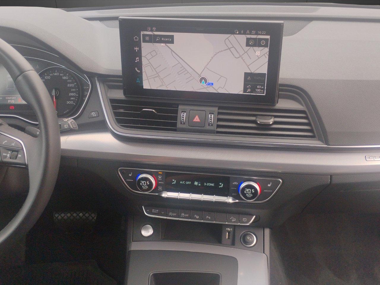 Audi Q5 40 2.0 tdi mhev 12V.quattro s-tronic.CERCHI 20
