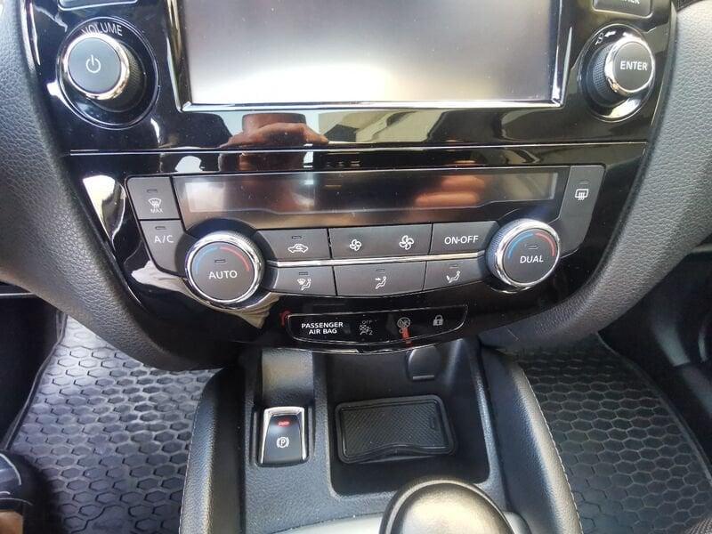 Nissan Qashqai Qashqai 1.6 dci Tekna 2wd 130cv xtronic my16
