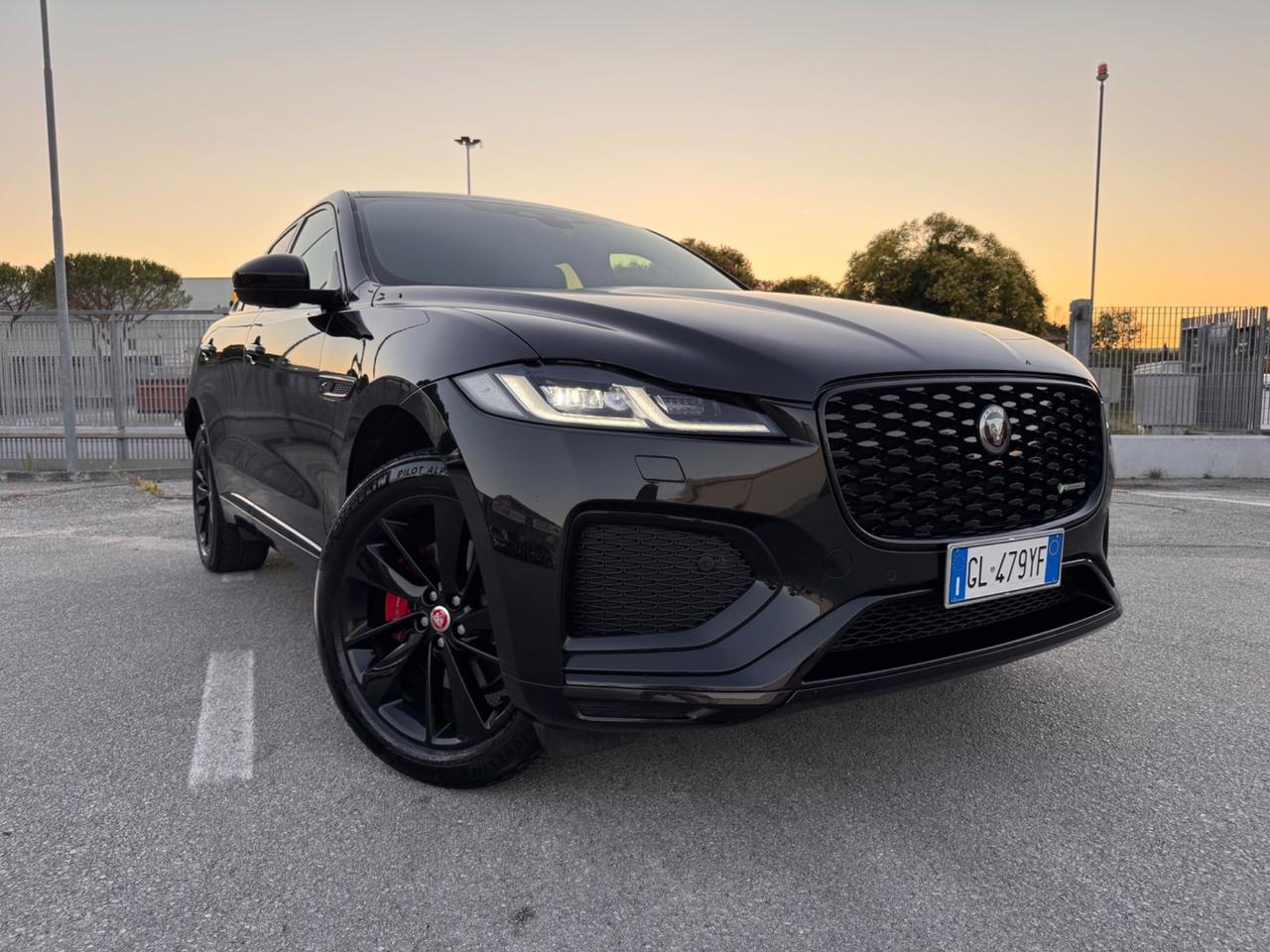 Jaguar F-Pace 2.0 D 163 CV AWD aut. R-Dynamic SE