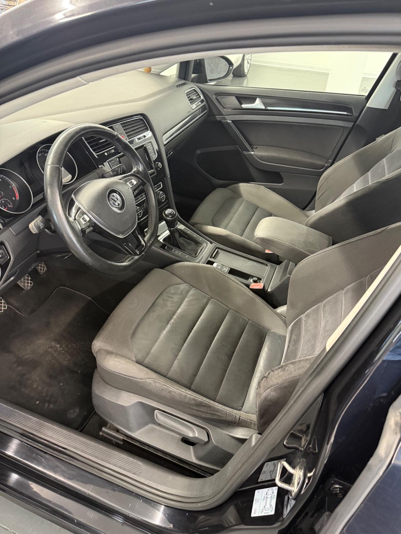 Volkswagen Golf 1.6 TDI 5p. Highline BlueMotion Technology