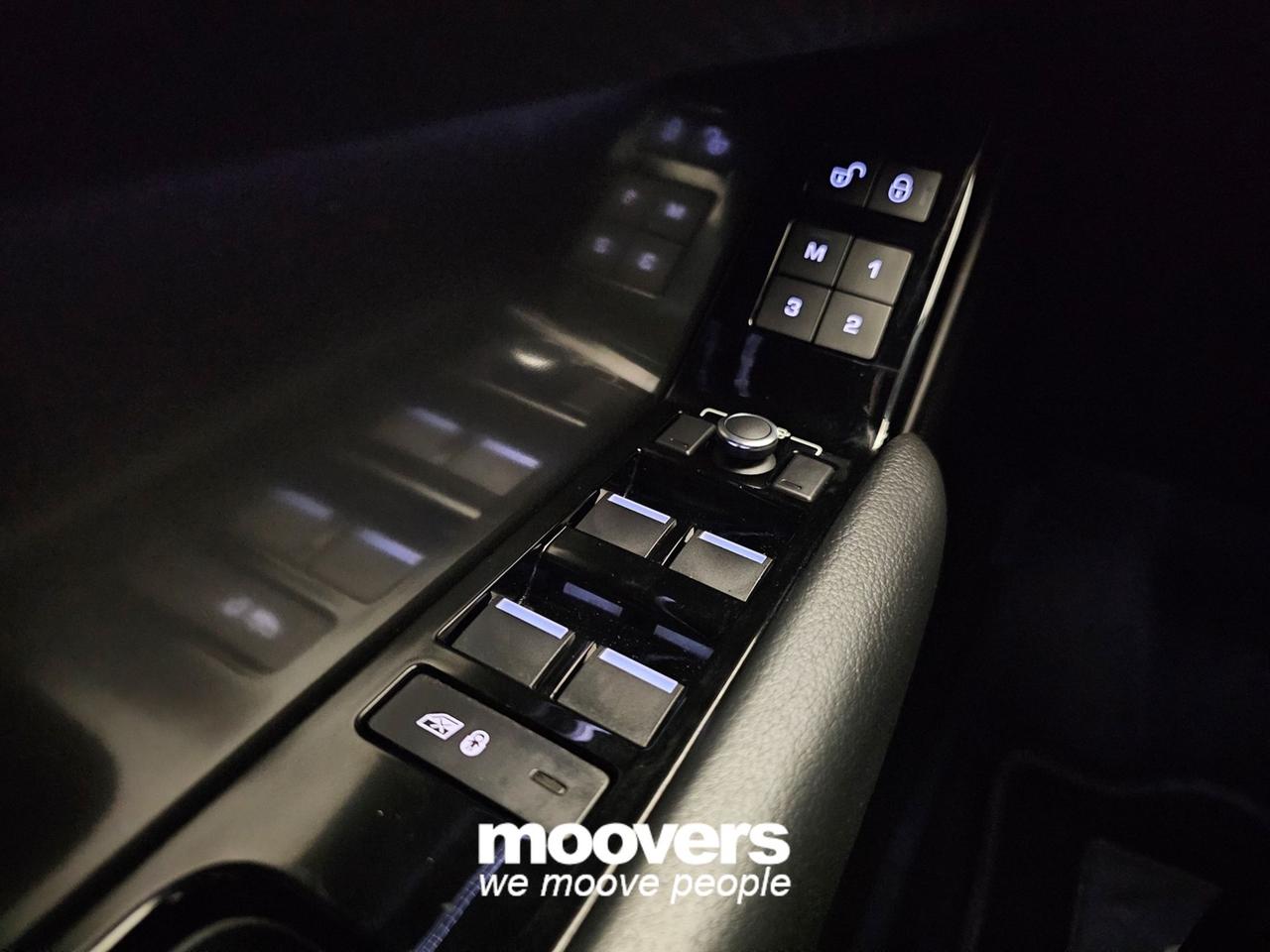 LAND ROVER Range Rover Velar Velar 2.0D I4 240 CV R-Dynamic S