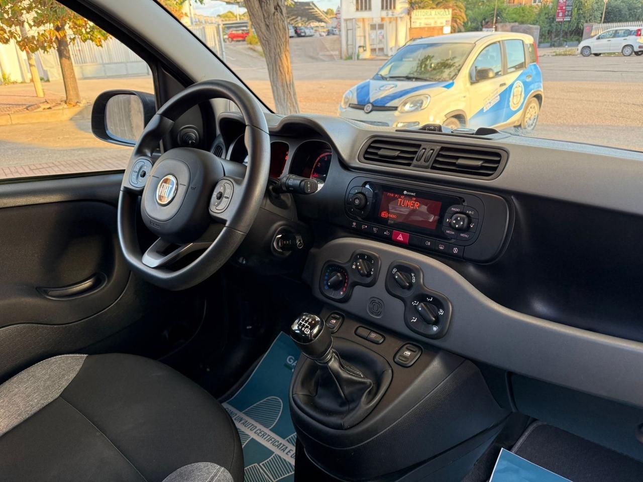 Fiat Panda KM.53.000 1.0 HYBRID NEOPATENTATI