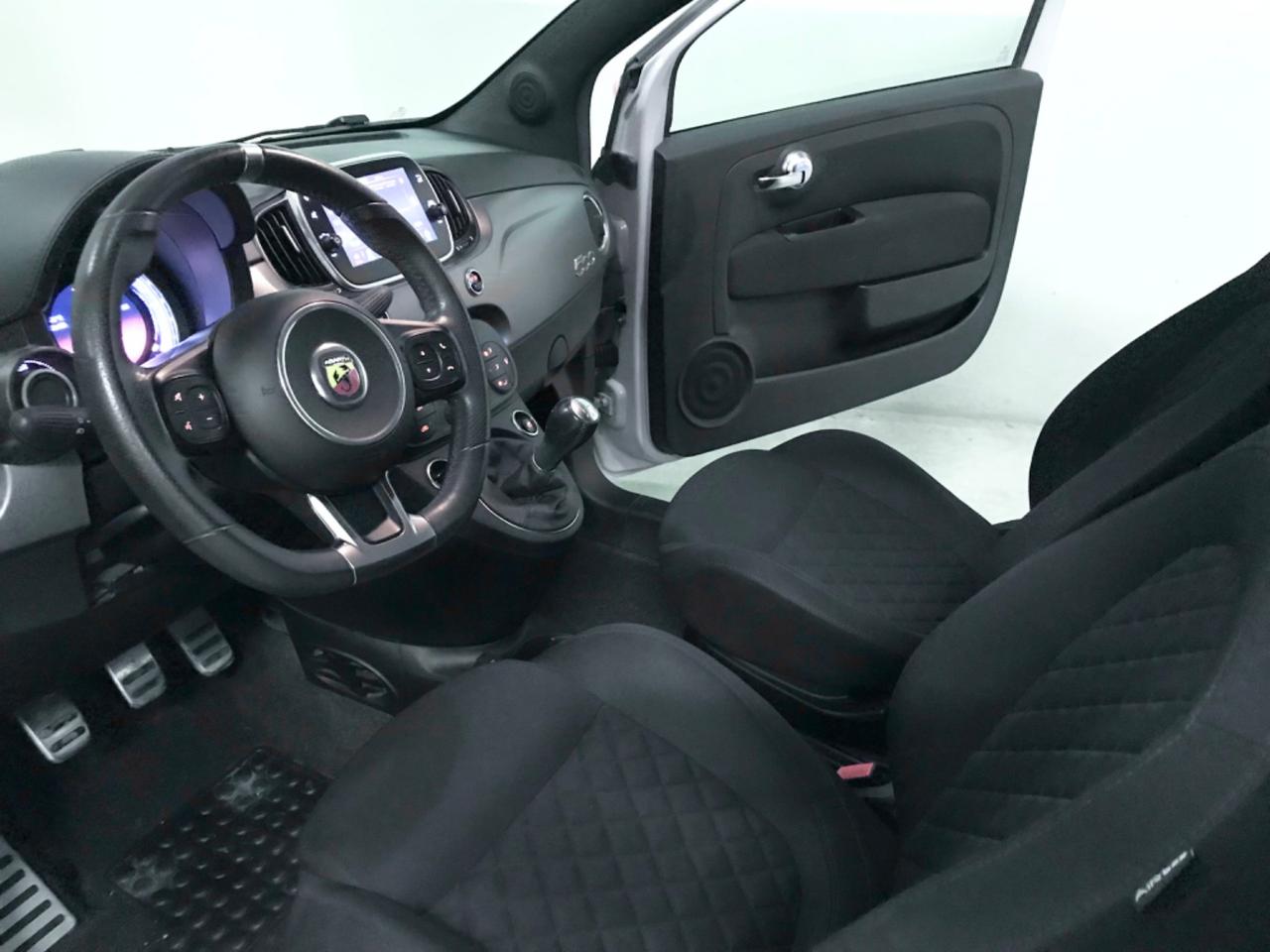 Abarth 595 1.4 Turbo T-Jet 165 CV Pista