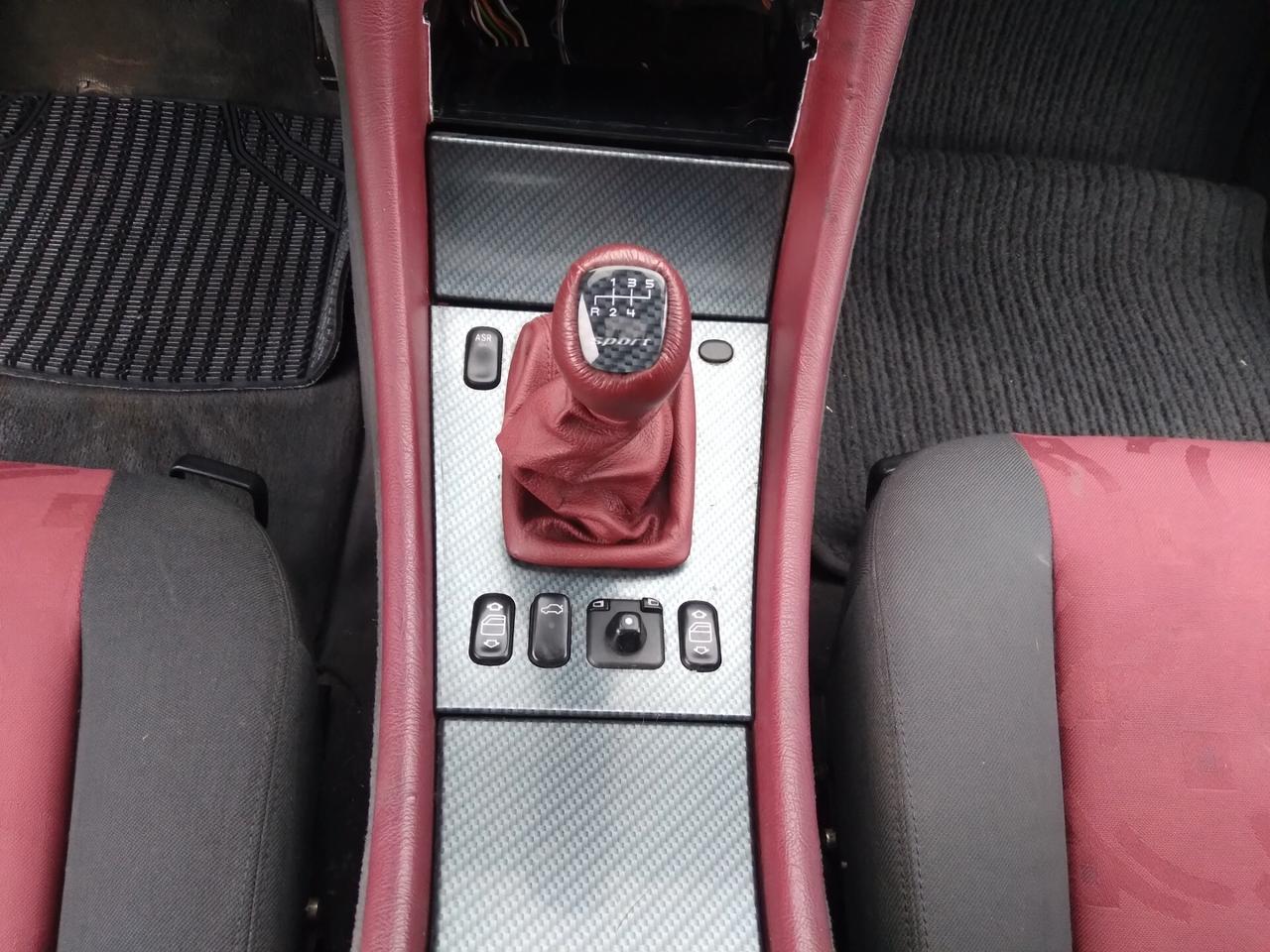 Mercedes-benz CLK 200 16v 136cv cat Sport