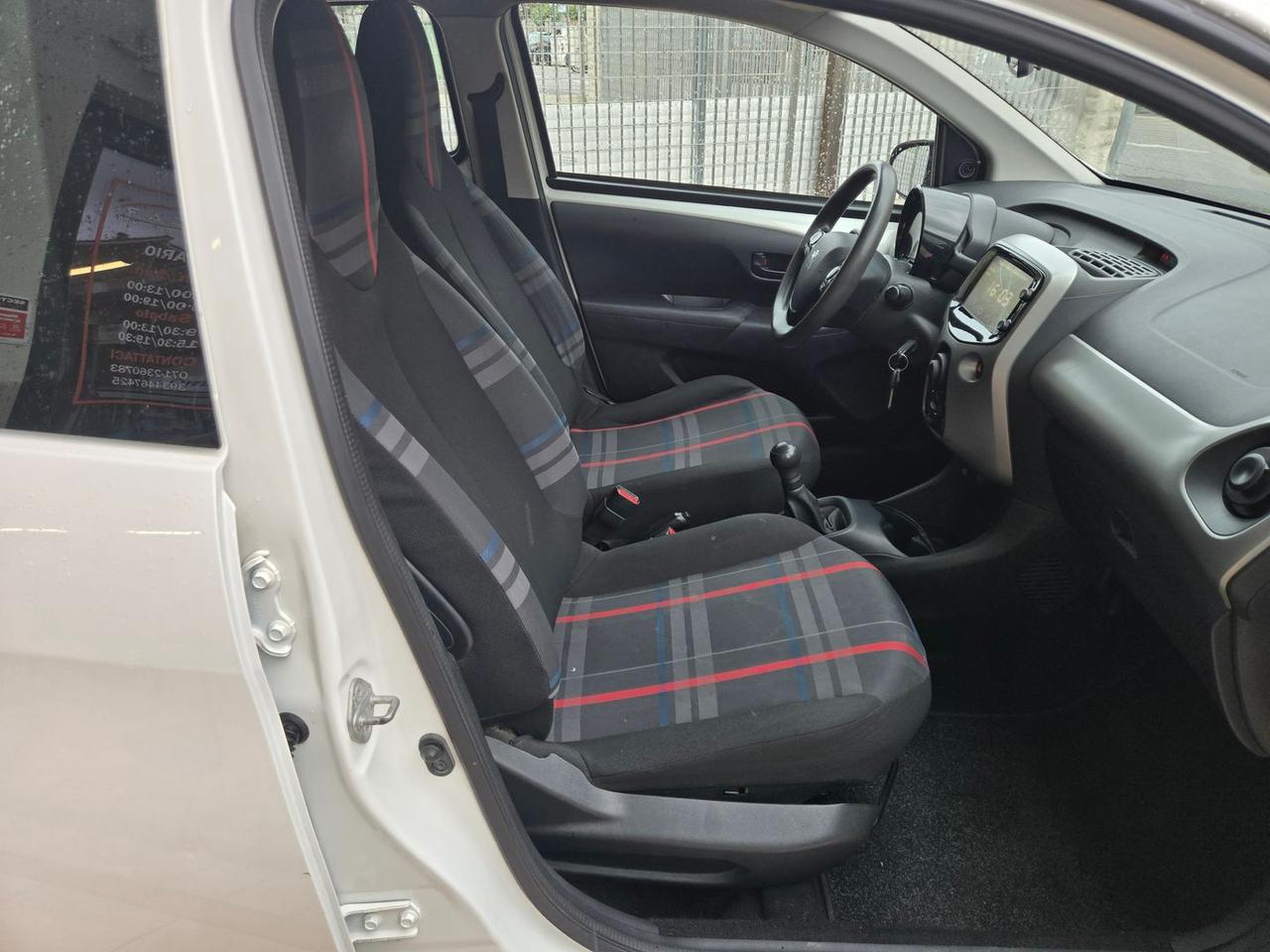Peugeot 108 1.0 VTI 68 ALLURE #50690
