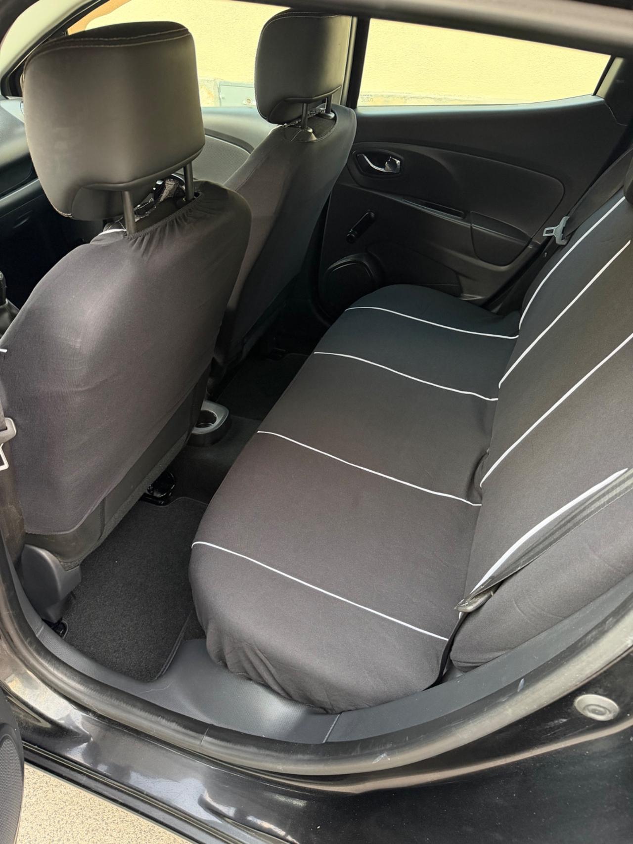 Renault Clio 1.5 dCi 8V 75CV Start&Stop 5 porte Duel