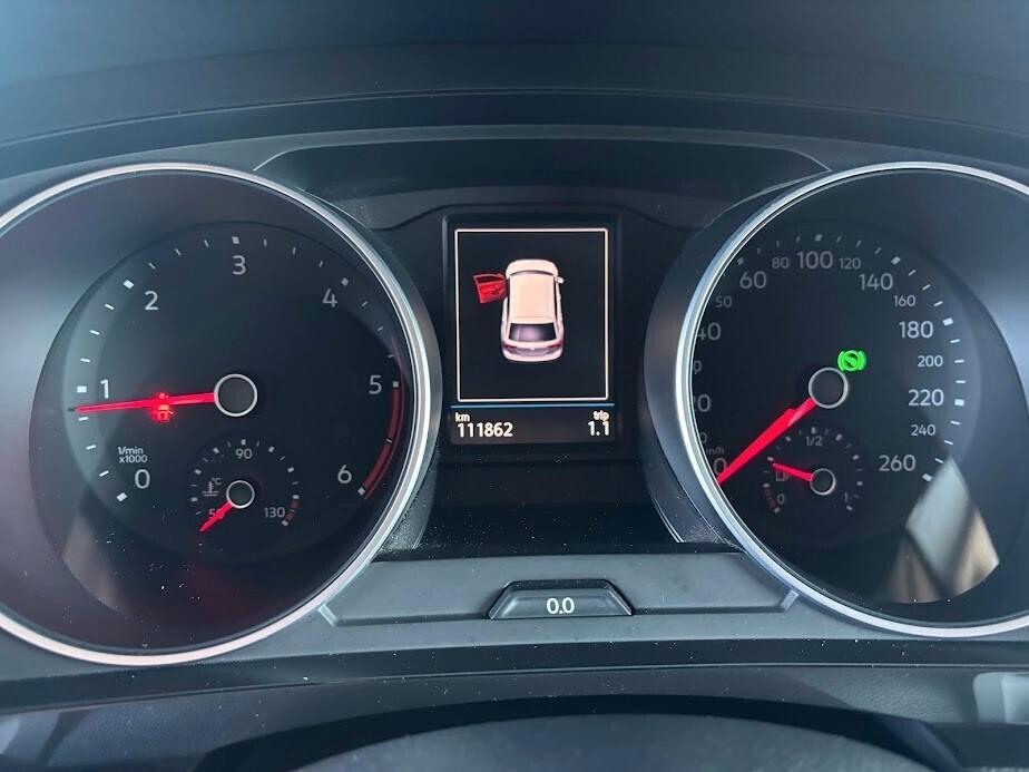 Volkswagen Tiguan 2.0 TDI SCR DSG 4MOTION Business BMT