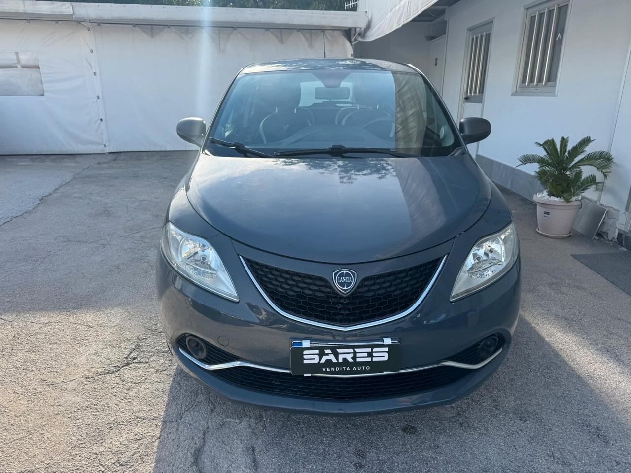 Lancia Ypsilon 0.9 TwinAir 5 porte Metano Ecochic Elefantino