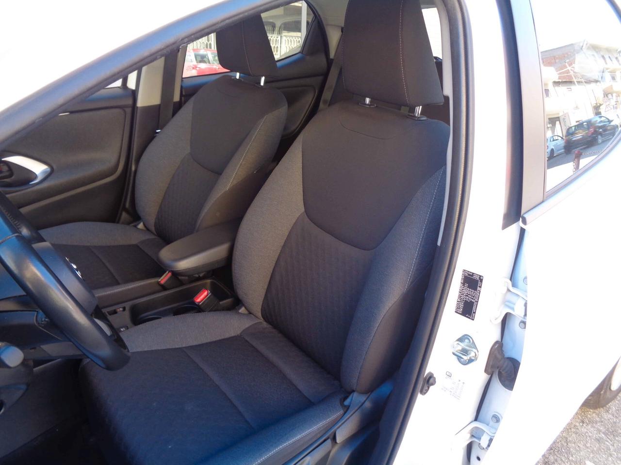 Toyota Yaris 1.5 Hybrid Trend (Finanziabile)