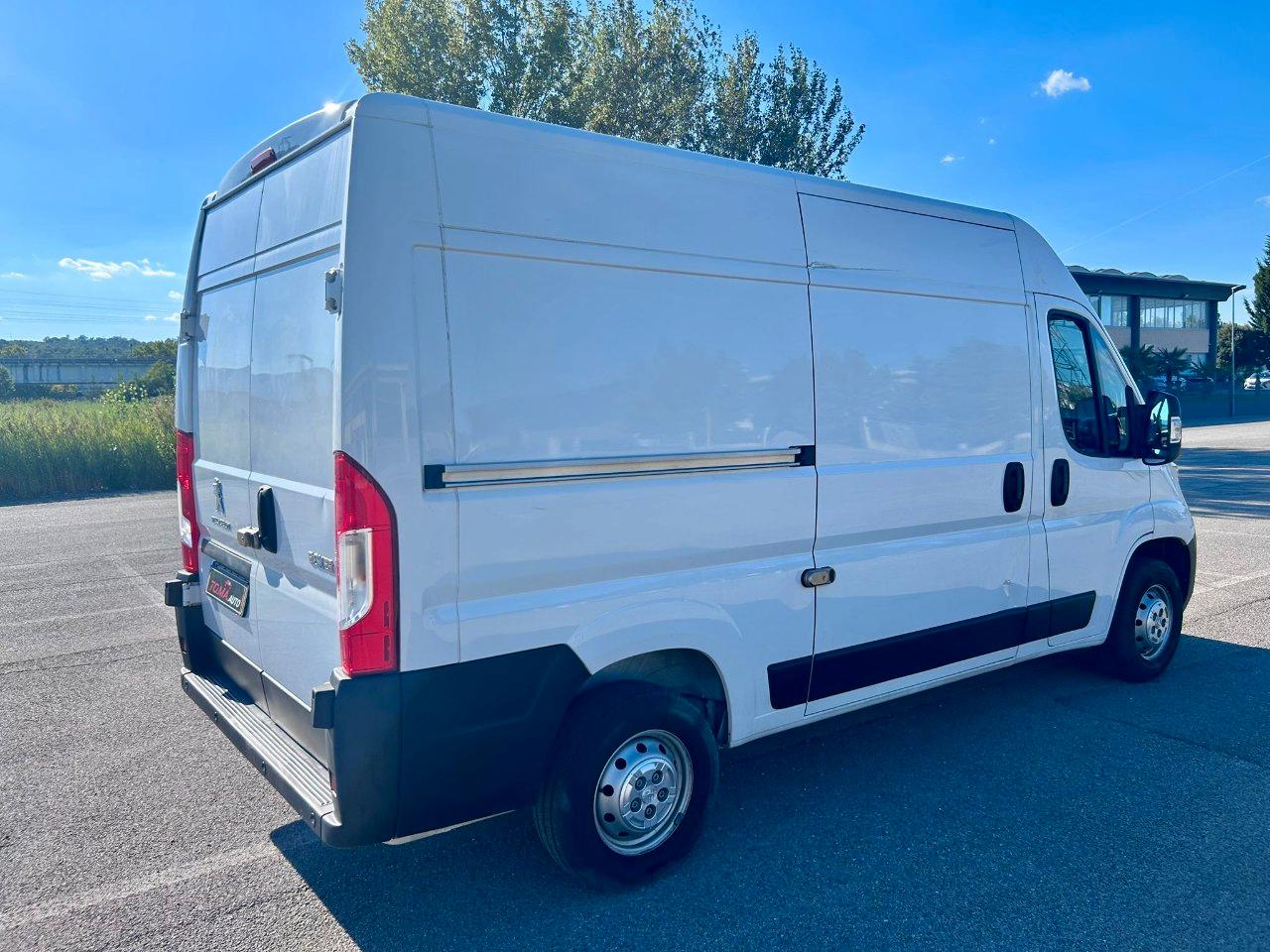 Peugeot Boxer 333 2.2 Blu-hdi 140 Cv L2 H2