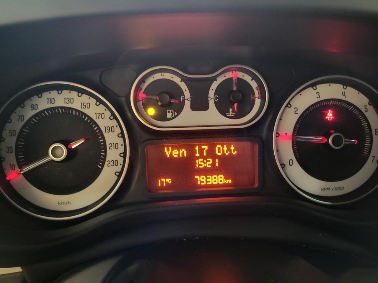 Fiat 500L 1.6 Multijet 120 CV Trekking PREZZO REALE! GARANZIA 12 MESI!