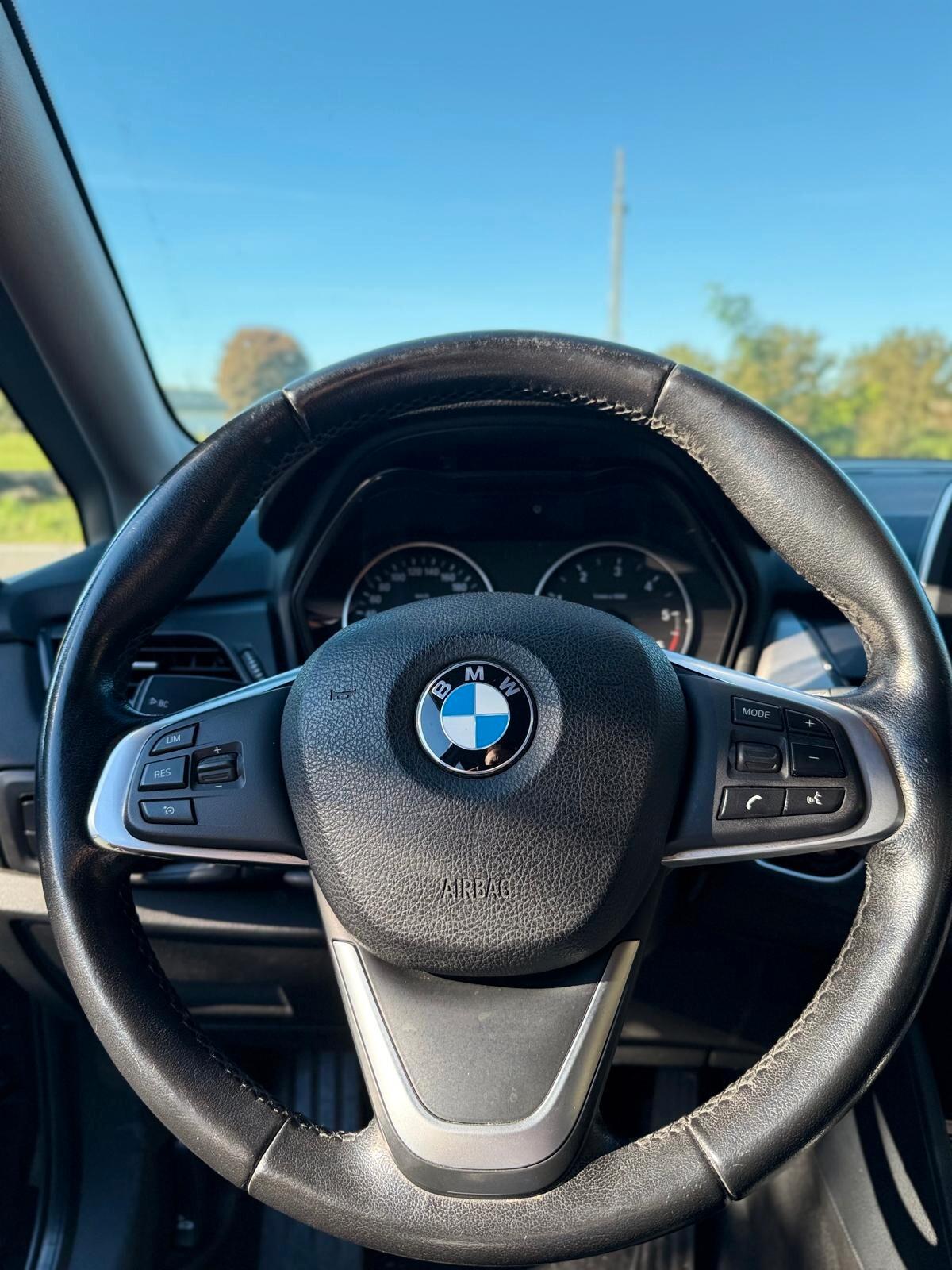 Bmw 218 Active Tourer Luxury auto