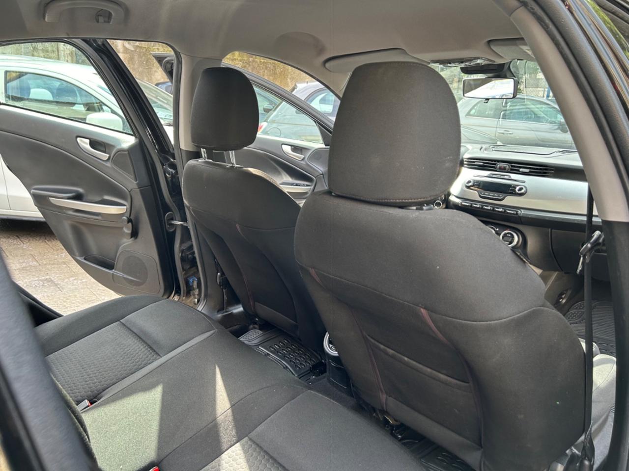 Alfa Romeo Giulietta 1.6 JTDm-2 105 CV Distinctive