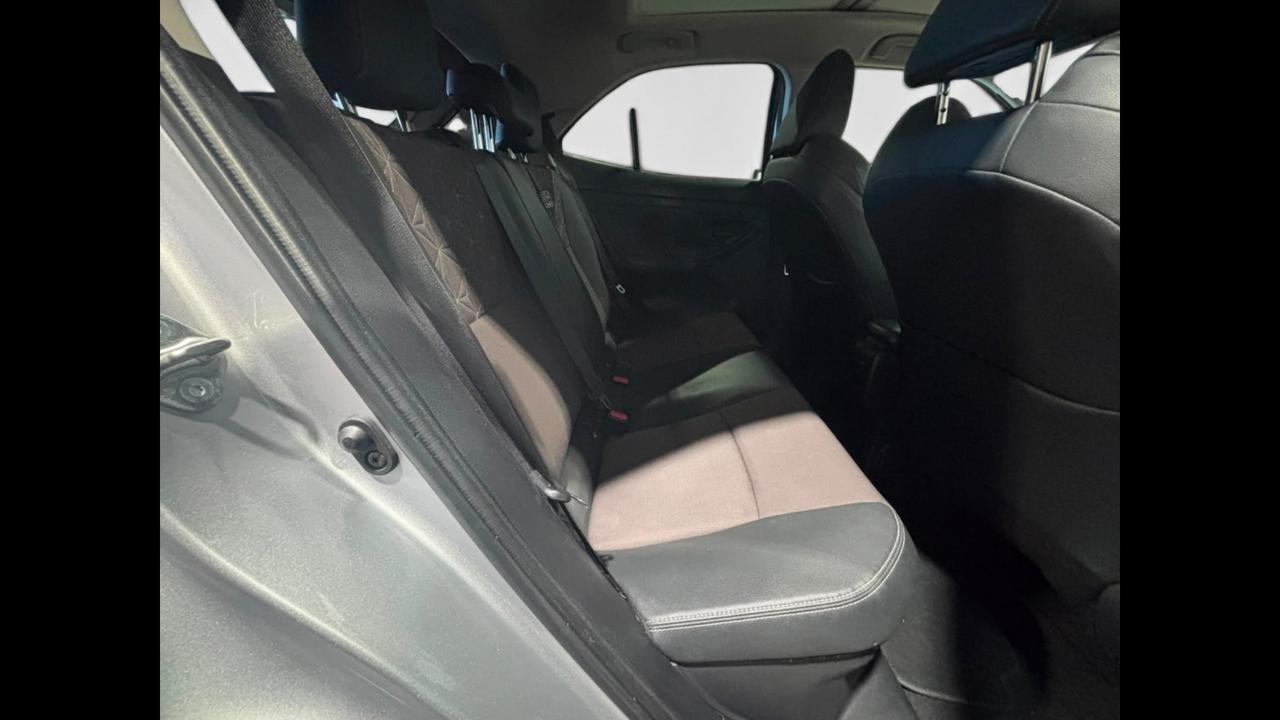 TOYOTA Yaris Cross - Yaris Cross 1.5h Lounge fwd 116cv e-cvt
