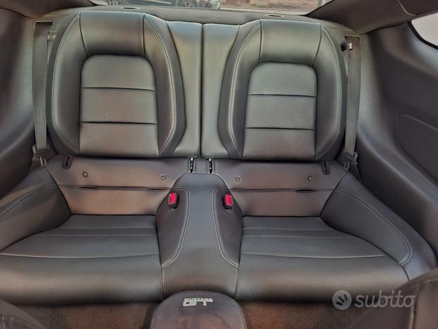 Ford Mustang Fastback 5.0 V8 TiVCT aut. GT