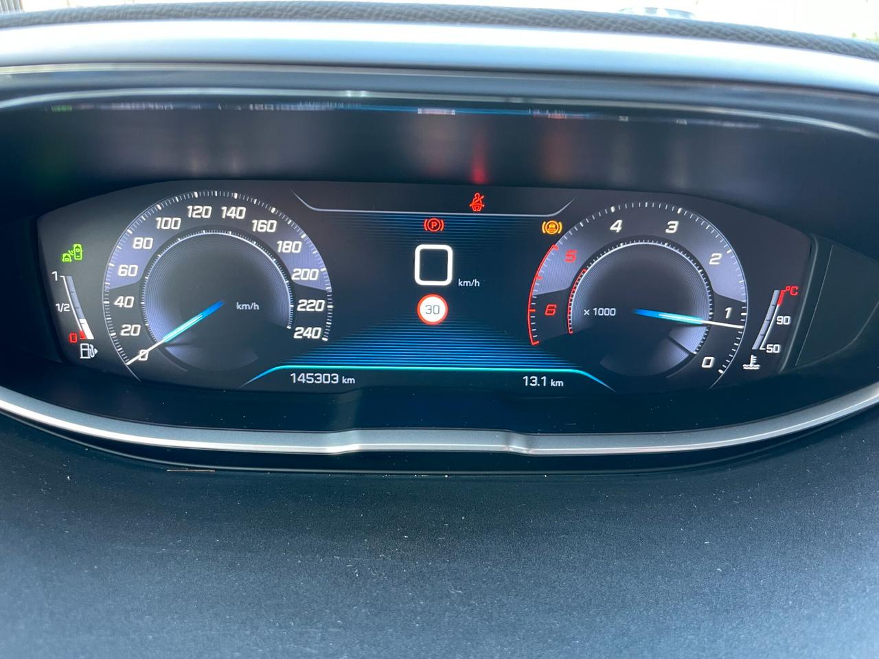 Peugeot 3008 BlueHDi 120 S&S Allure