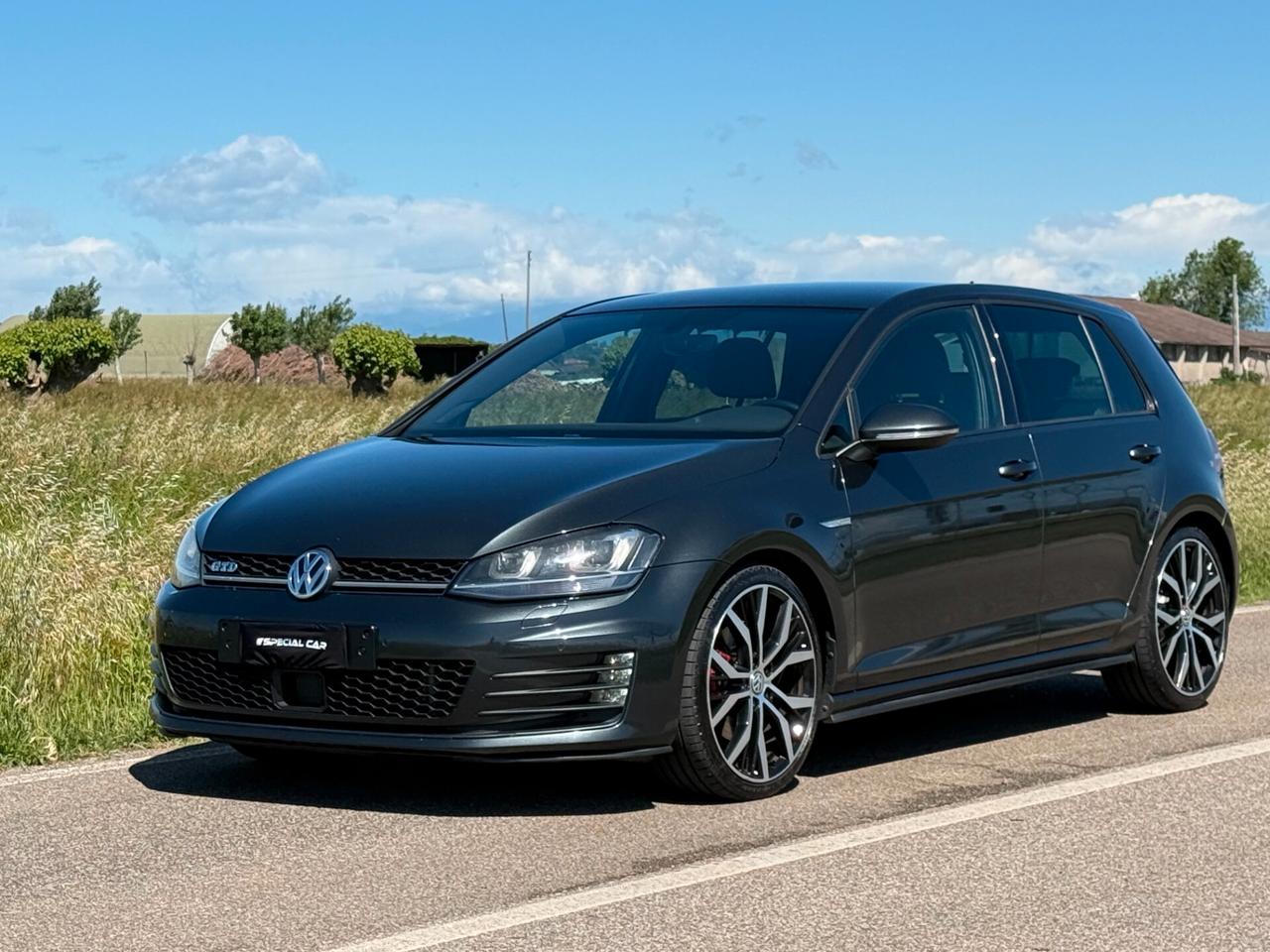 Volkswagen Golf GTD 2.0 TDI DSG 5p. 184cv ""MOLTO BELLA ED EFFICIENTE""