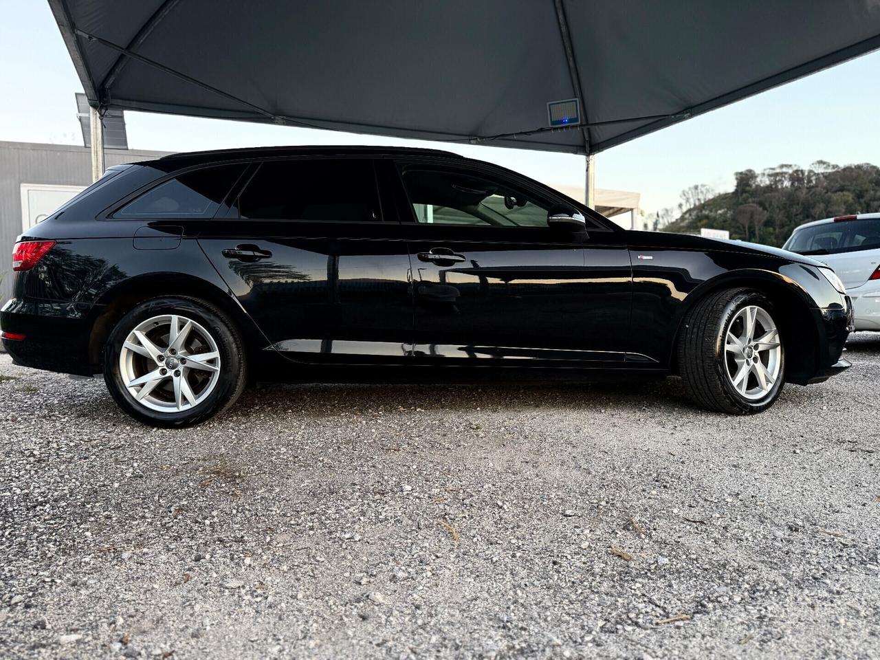 Audi A4 2.0 TDI 150 CV S tronic*CRONOLOGIA TAGLIANDI AUDI