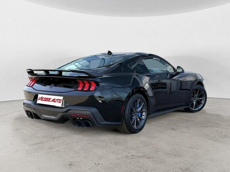 Ford Mustang 5.0 V8 453CV Dark Horse