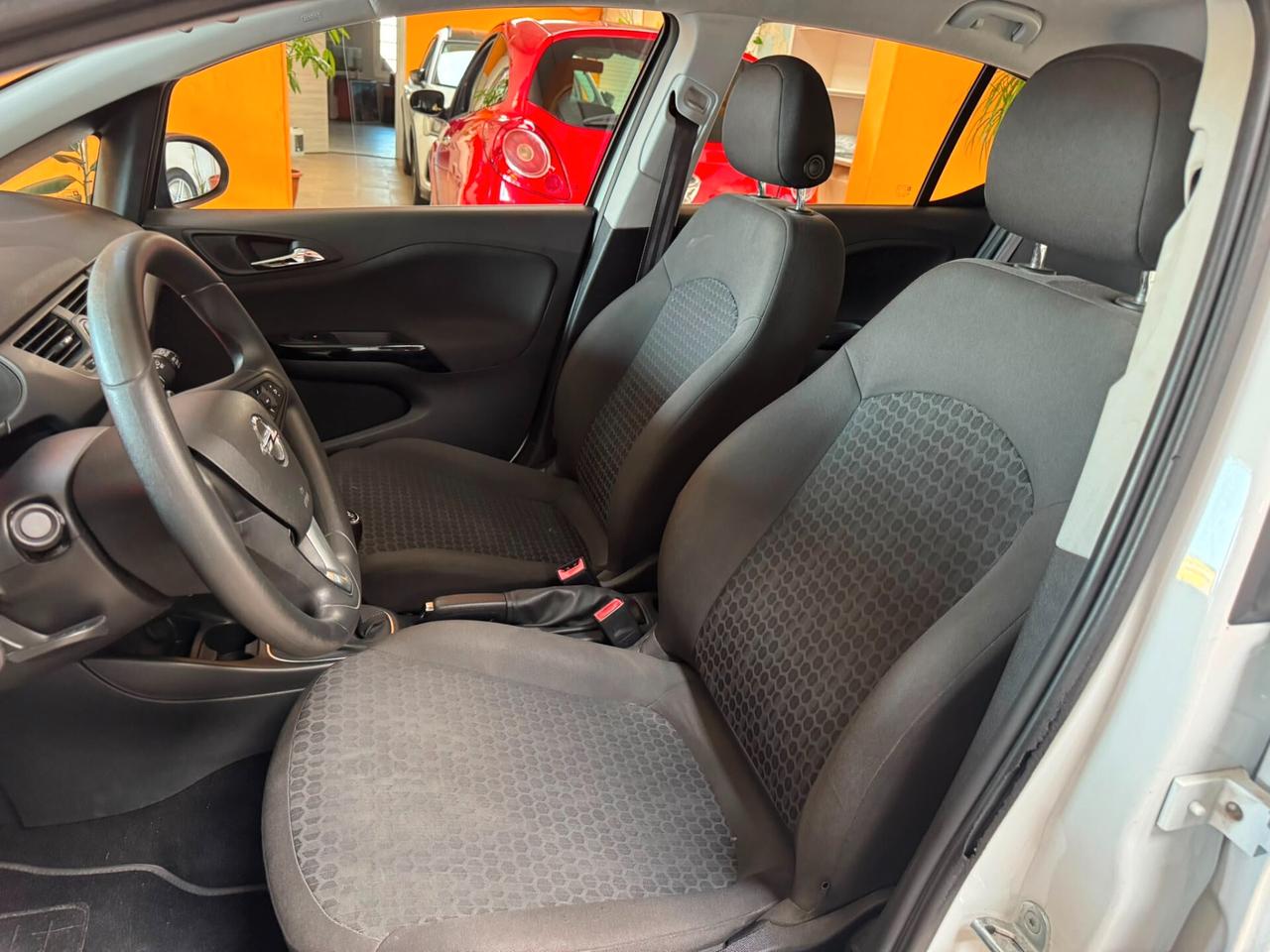 Opel Corsa 1.2 5 porte
