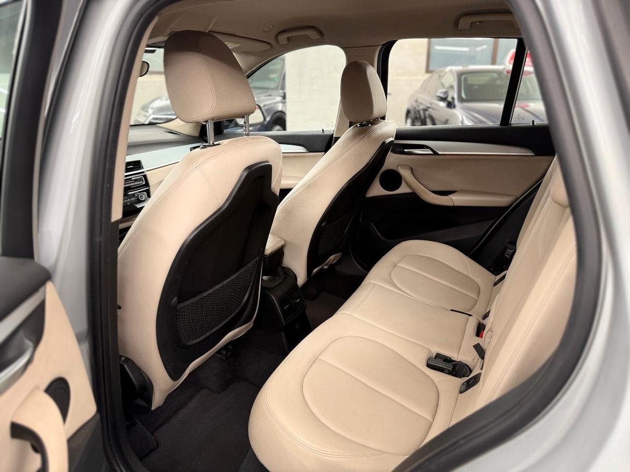 Bmw X1 sDrive18d xLine