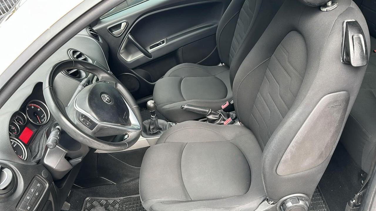 Alfa Romeo MiTo 1.3 JTDm 90 CV S&S Urban