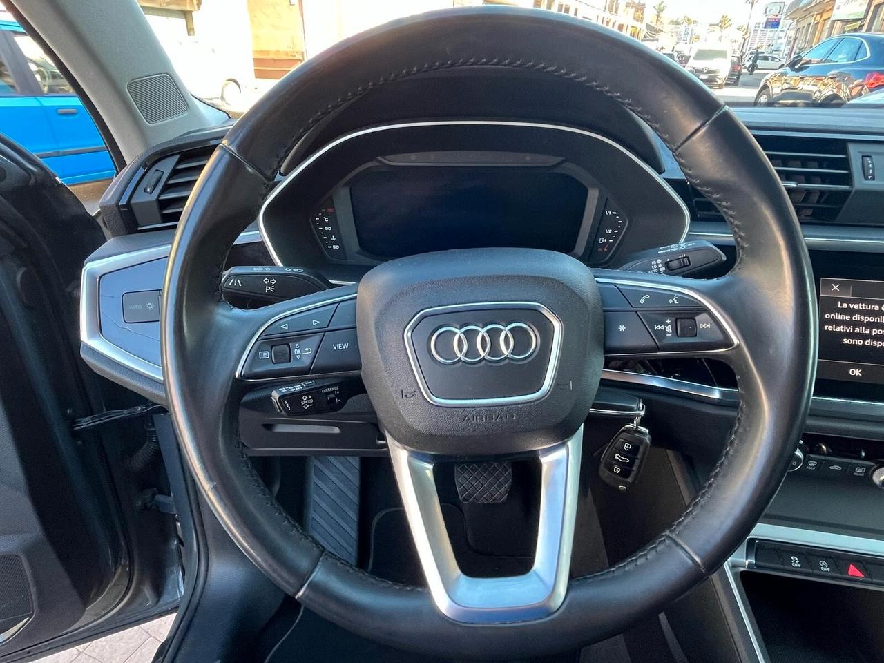 Audi Q3 35 2.0 TDI S-TRONIC BUSINESS ADVANCED