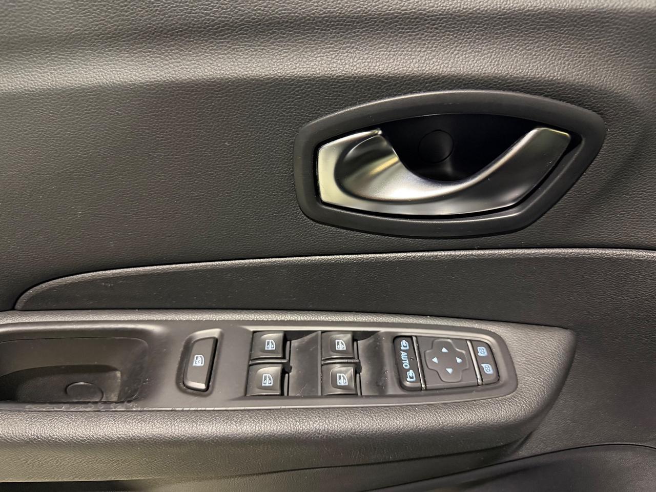 Renault Captur 1.5 dCi 110 CV Initiale Paris Euro 6