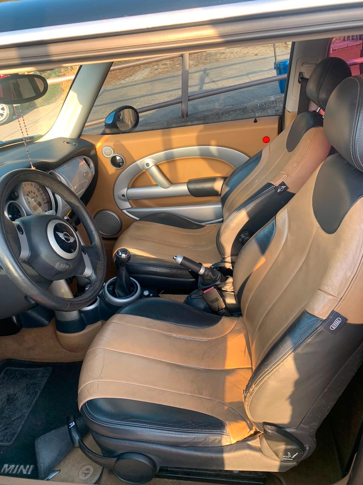 Mini 1.6 16V Cooper