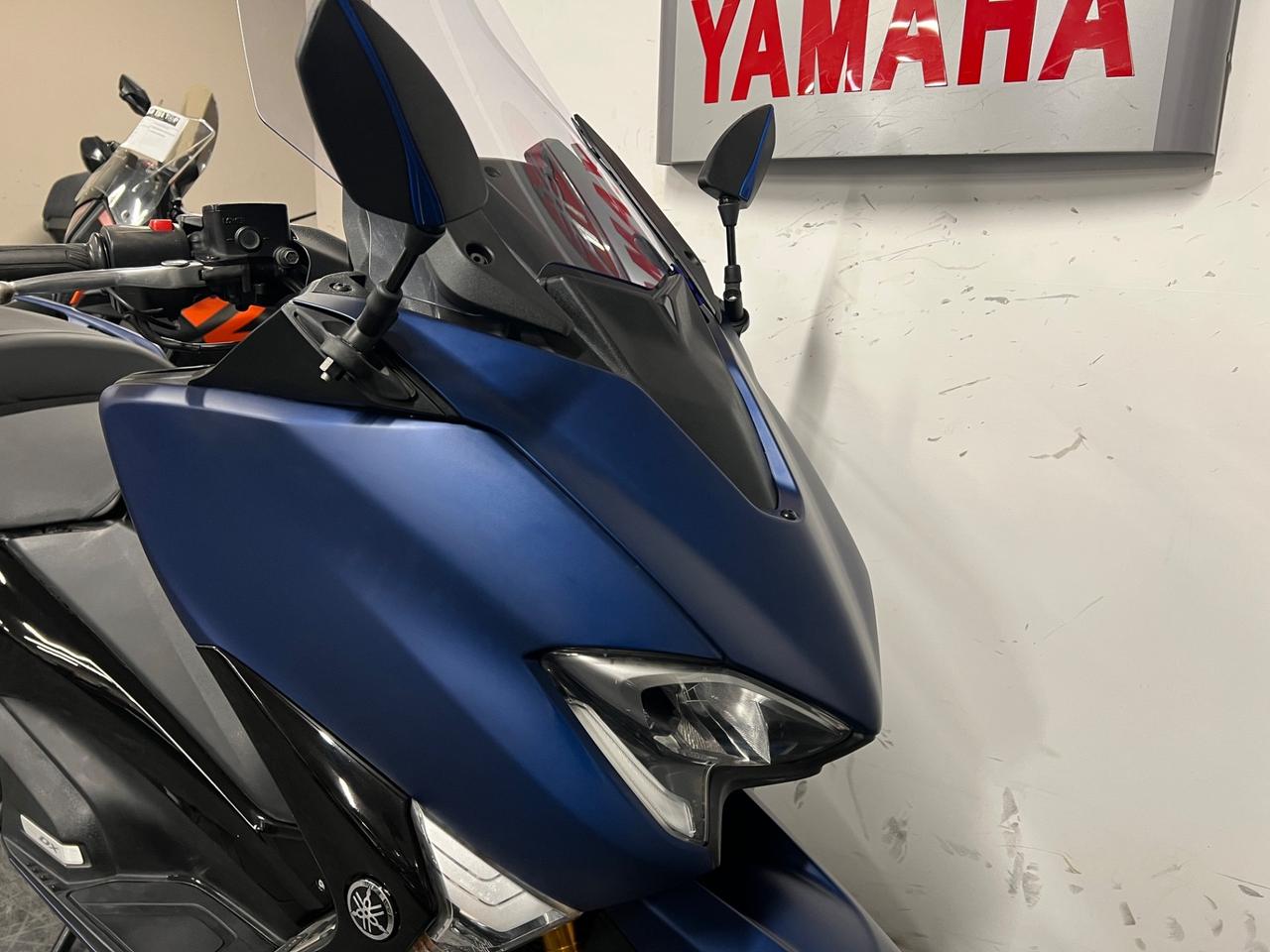 Yamaha T Max 530 DX