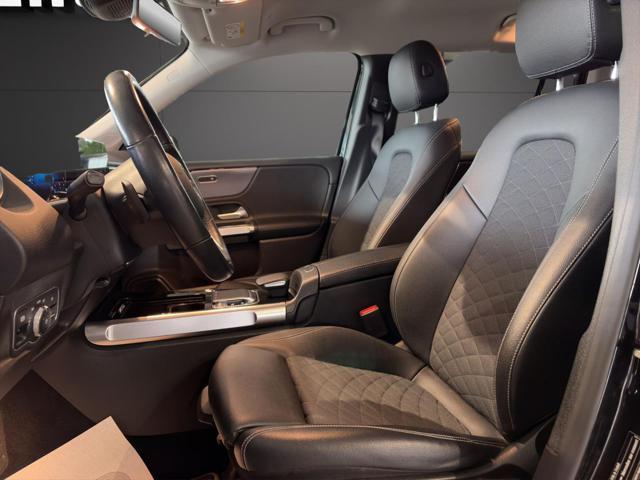 MERCEDES-BENZ GLB 200 d Automatic Sport