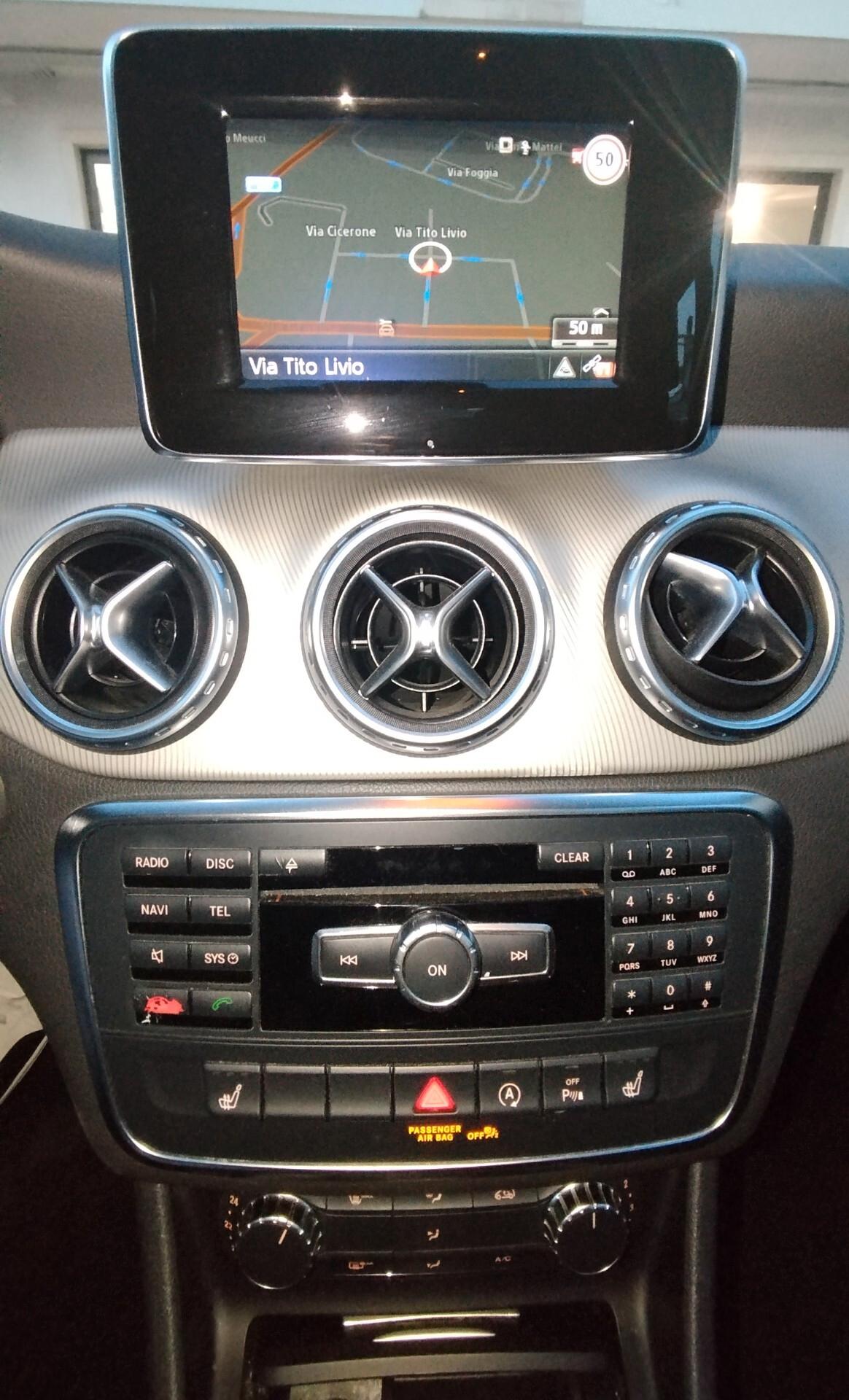 Mercedes-benz GLA 220 CDI Premium Amg