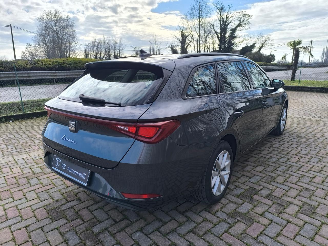 Seat Leon Sportstourer 1.5 TGI DSG Business