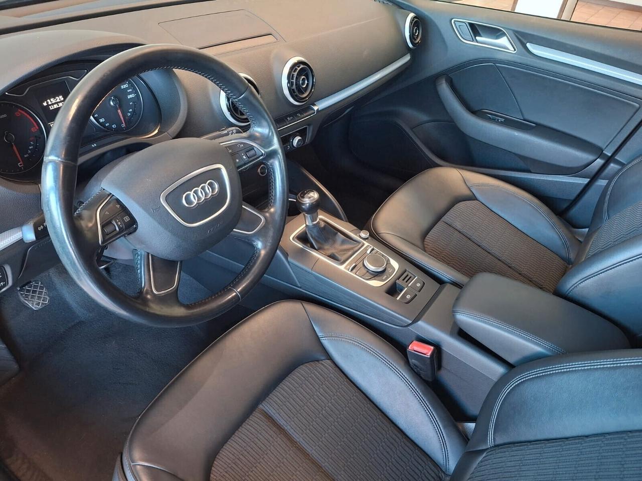Audi A3 Sportback 1.6 tdi Business *NEOPATENTATI
