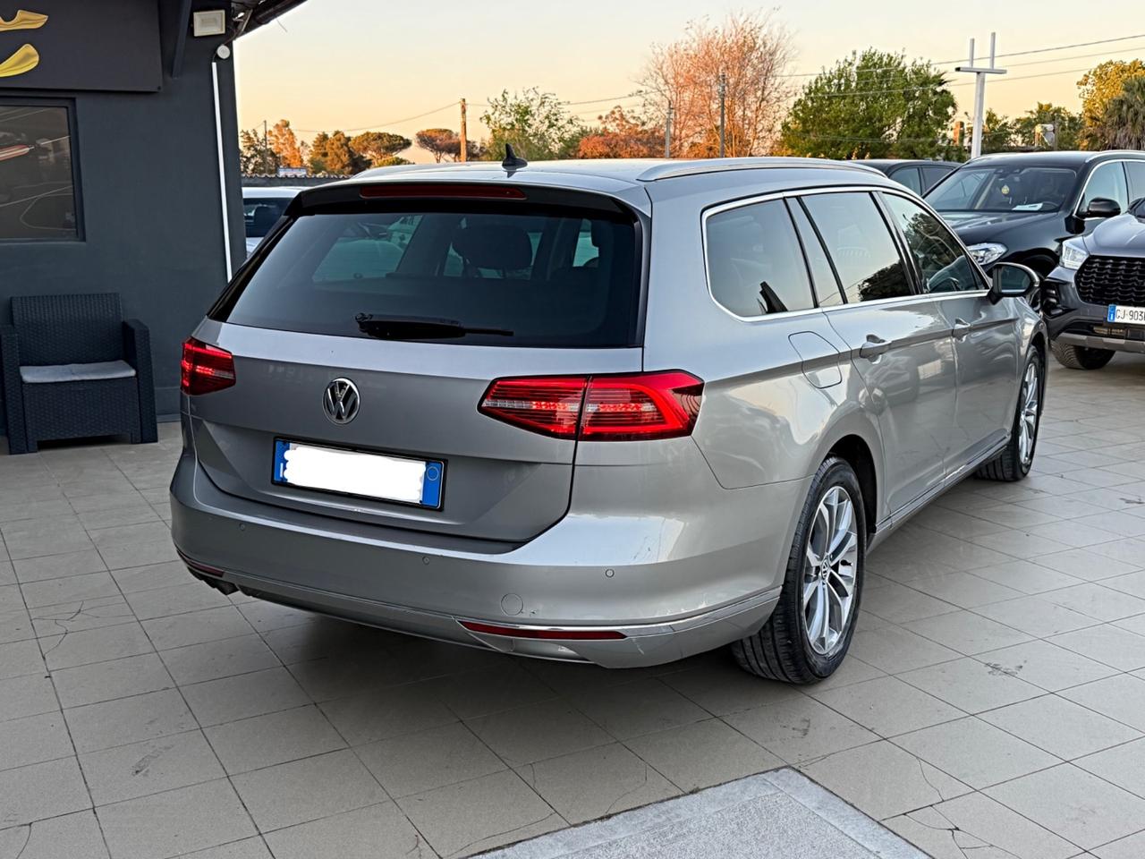 Volkswagen Passat Variant 2.0 TDI DSG Comfortline BlueMotion Technology
