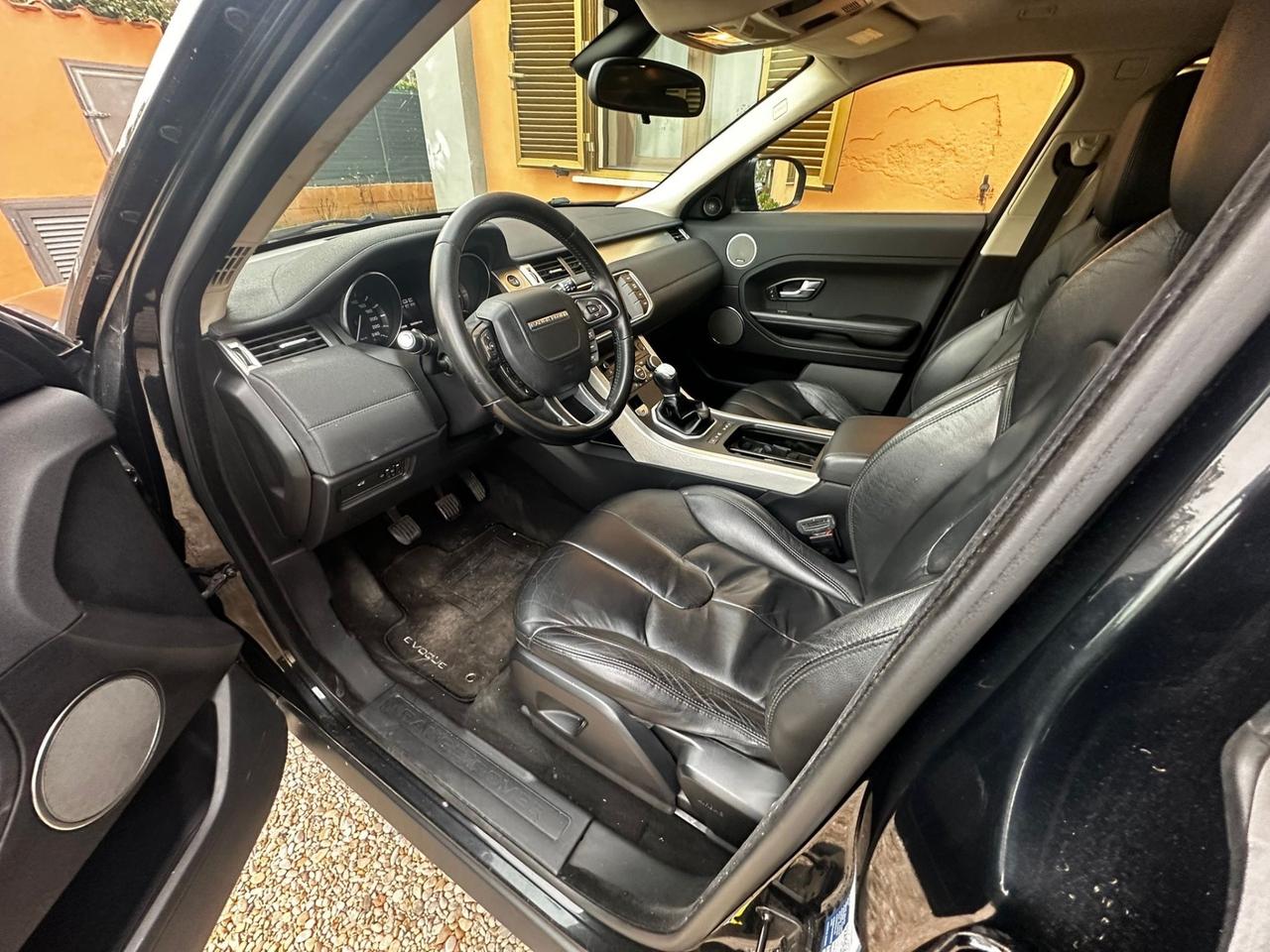 Land Rover Range Evoque Black Edition