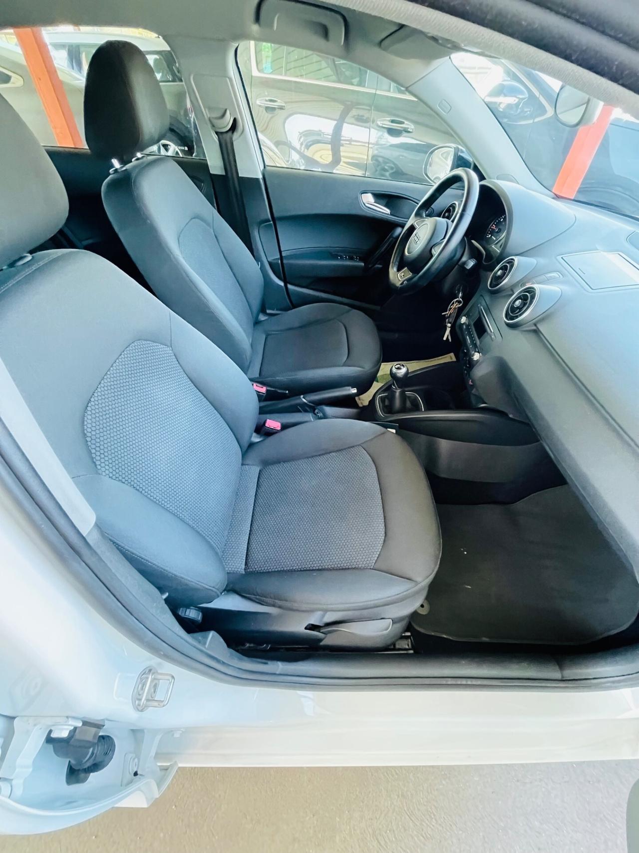 A1 SPB 1.6 TDI 116 CV/unipro/rate/s-line/