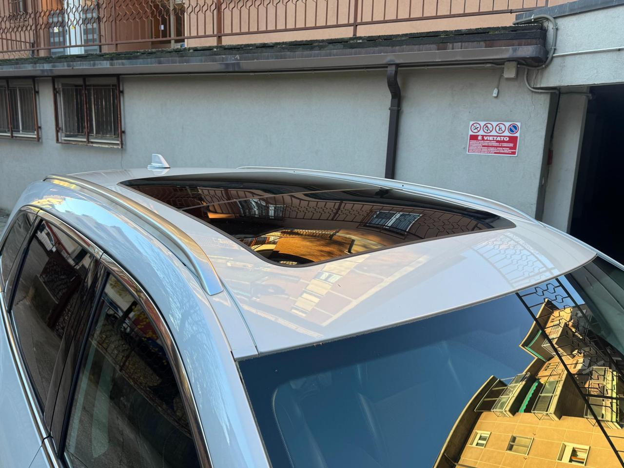 Renault Koleos 2.0 dci Initiale Paris 175cv 4x4 x-tronic